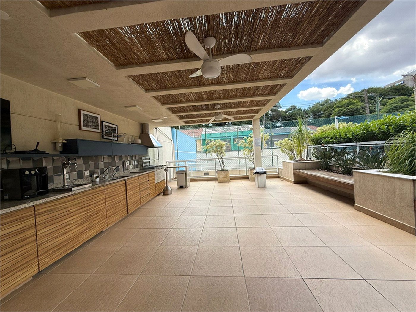 Apartamento à venda ou para alugar com 3 suítes em Perdizes, São Paulo, SP