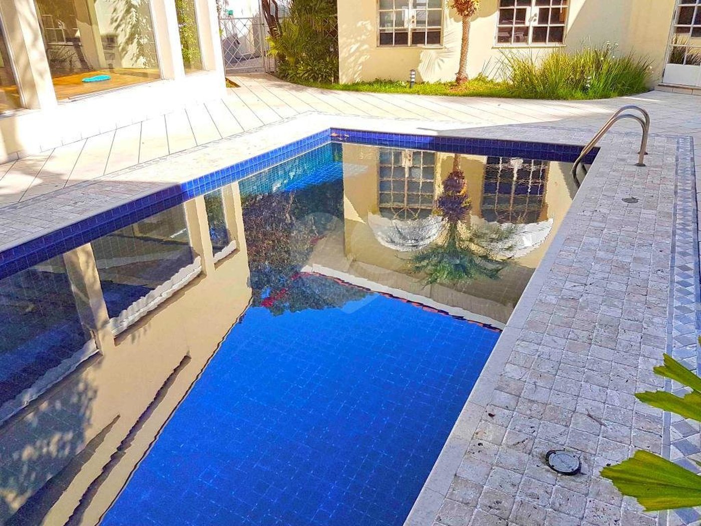 Sobrado à venda com 4 suítes em Jardim Marajoara, São Paulo, SP