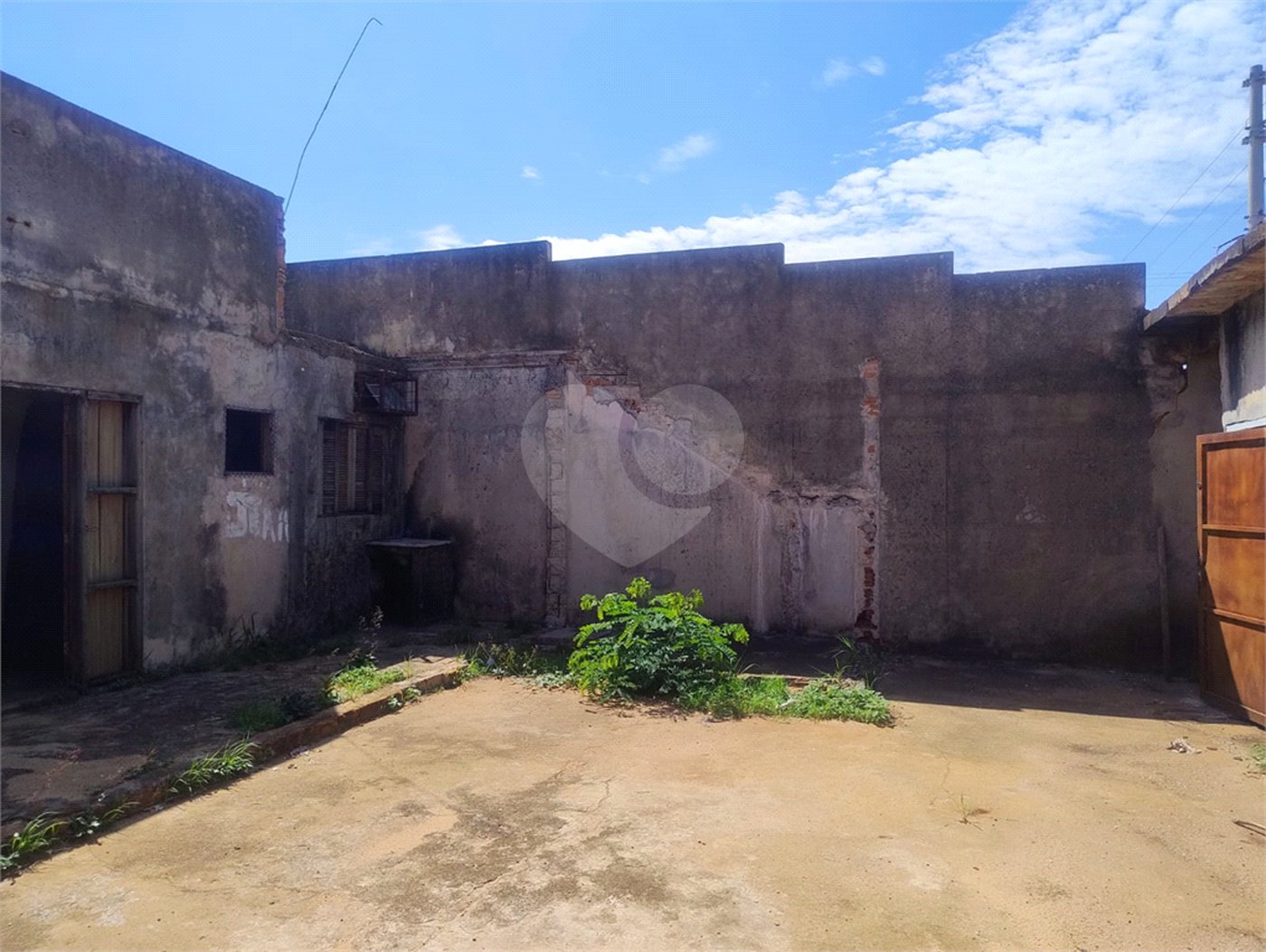 Casa à venda com 2 quartos em Jardim Adalberto Frederico de Oliveira Roxo I, Araraquara, SP