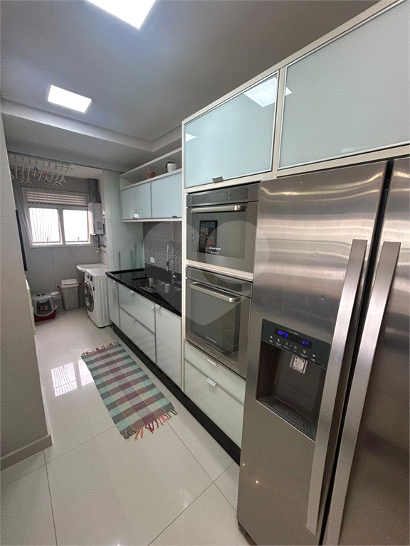 Apartamento à venda com 2 suítes em Parque Reboucas, São Paulo, SP