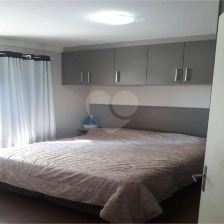 Apartamento à venda com 2 quartos em Vila Fiori, Sorocaba, SP