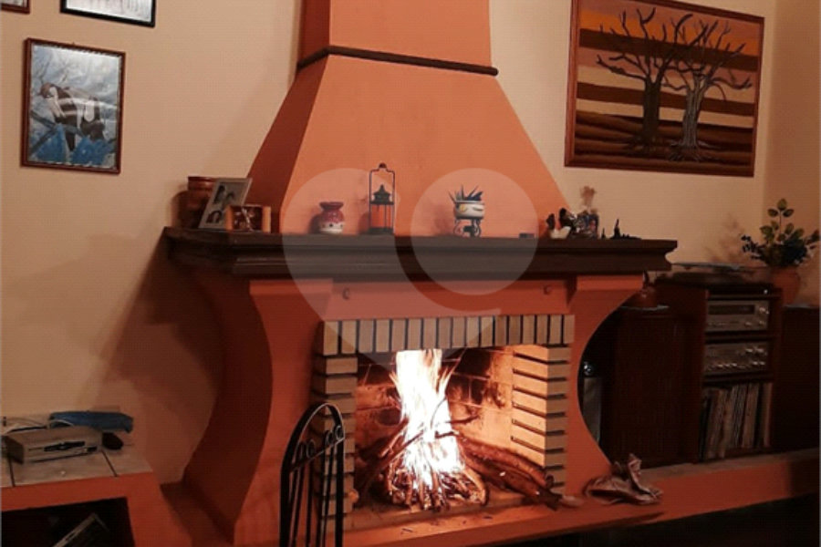Sobrado à venda com 3 quartos, sendo 1 suíte, em Roseira, Mairiporã, SP