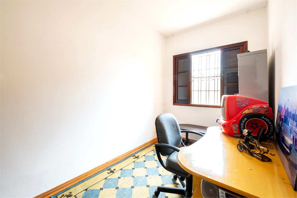 Casa Térrea à venda com 4 quartos, sendo 1 suíte, em Jardim Marajoara, São Paulo, SP