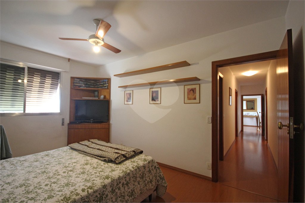 Apartamento à venda com 3 quartos, sendo 1 suíte,  em Alto da Lapa, São Paulo, SP