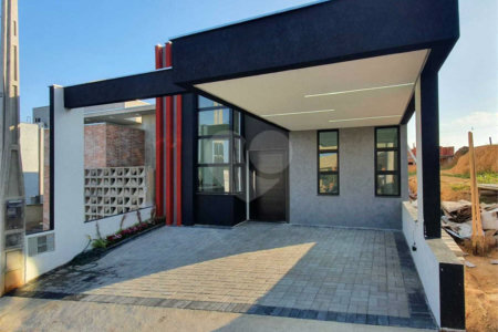 Casa à venda com 3 quartos, sendo 1 suíte, no condomínio Horto Florestal Villagio, Sorocaba - SP