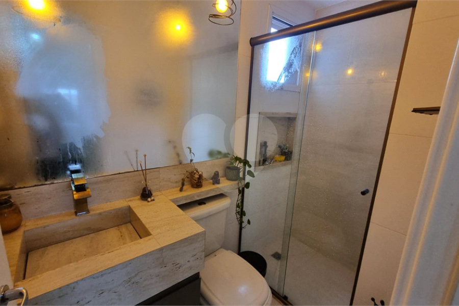 Apartamento à venda com 3 quartos, sendo 1 suíte,  em Chácara São João, São Paulo, SP