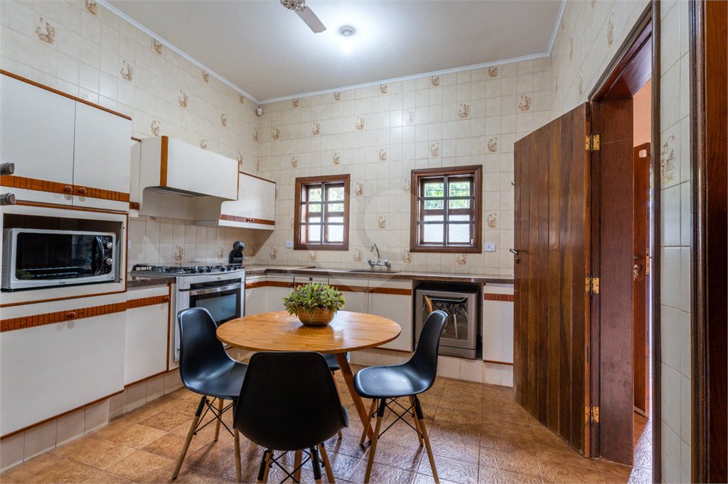 Casa à venda ou para alugar com 4 suítes no Centro, Três Lagoas, MS