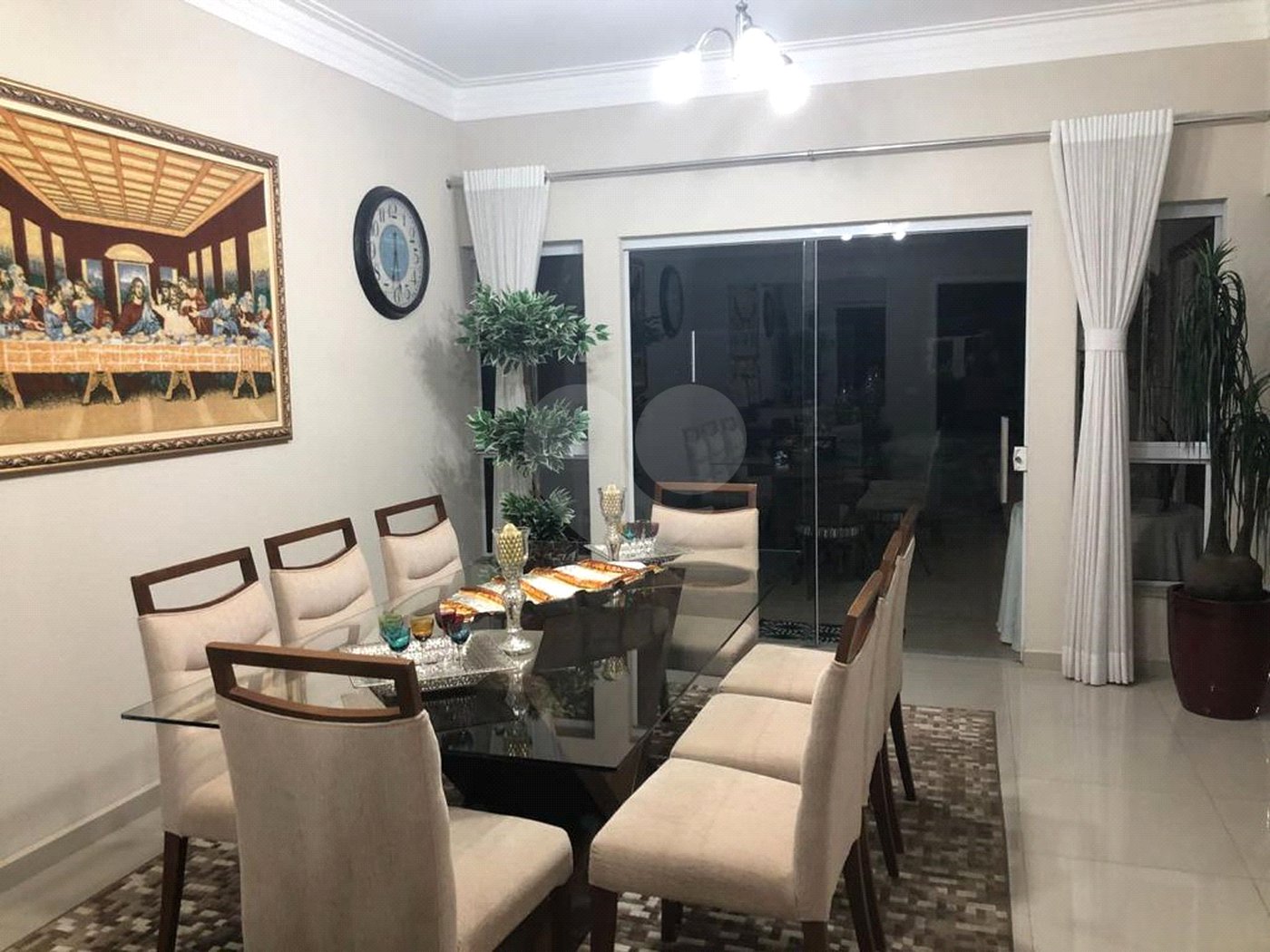 Casa à venda com 5 suítes no condomínio Terras de Mont Serrat, Salto - SP