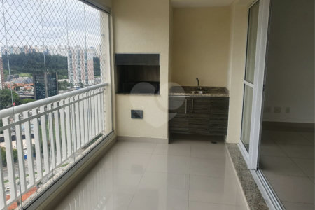 Apartamento à venda com 3 quartos, sendo 1 suíte, em Granja Julieta, São Paulo, SP