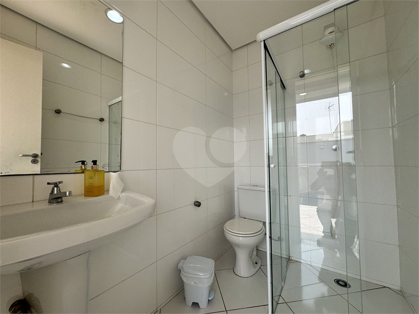 Casa à venda com 3 suítes no condomínio Ibiti Royal, Sorocaba - SP