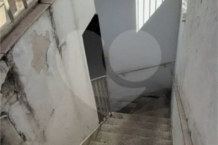 Sobrado à venda com 2 quartos em Santana, São Paulo, SP