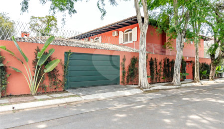 Casa à venda com 4 suítes no condomínio Residencial Chácara Monte Alegre, São Paulo - SP