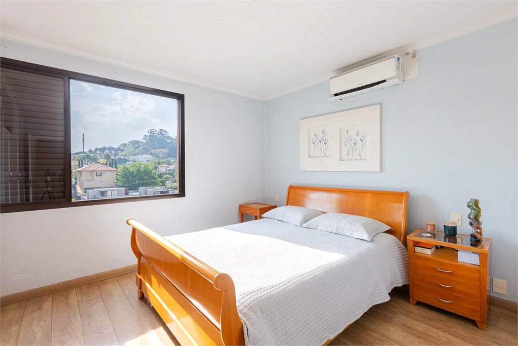 Apartamento à venda com 4 quartos, sendo 3 suítes,  em Real Parque, São Paulo, SP
