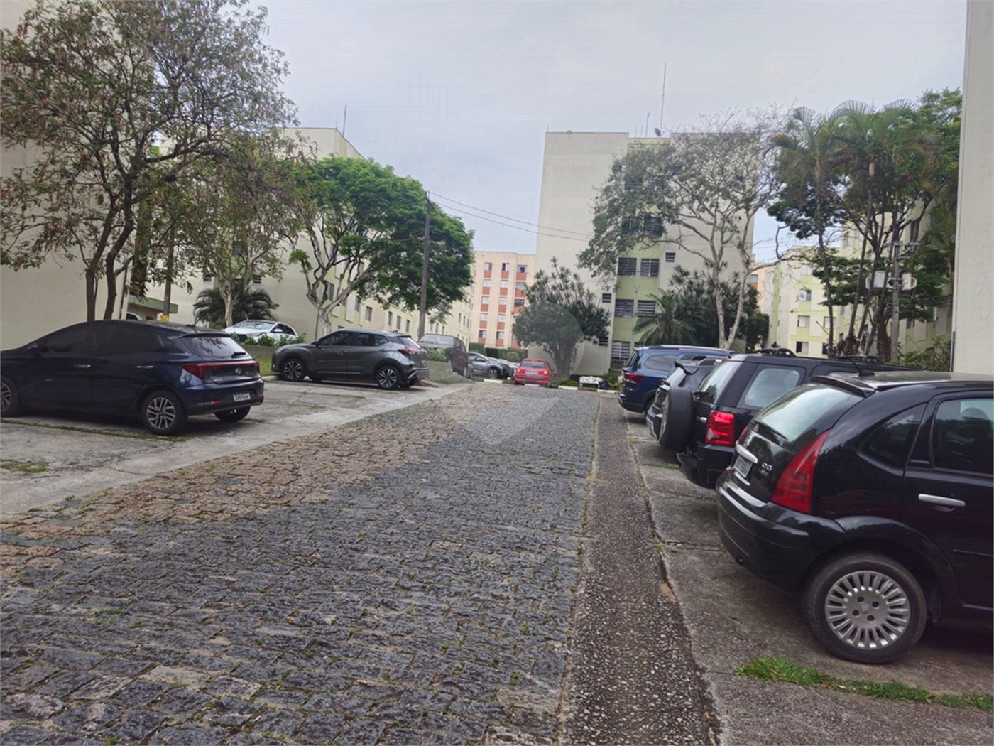 Apartamento à venda com 2 quartos em Jardim D'abril, São Paulo, SP