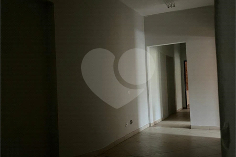 Casa à venda com 3 quartos, sendo 1 suíte,  em Vila Maria, São Paulo, SP