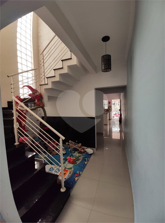 Casa à venda com 3 quartos, sendo 1 suíte,  em Vila Suissa, Mogi das Cruzes, SP