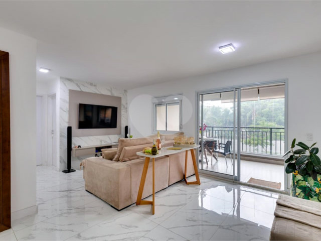 Apartamento à venda com 2 suítes em Santo Amaro, São Paulo, SP