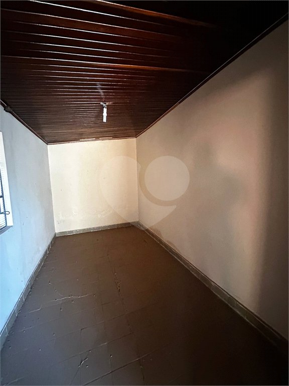 Casa à venda com 2 quartos, sendo 1 suíte,  em Jardim Aeroporto, Ponta Porã, MS