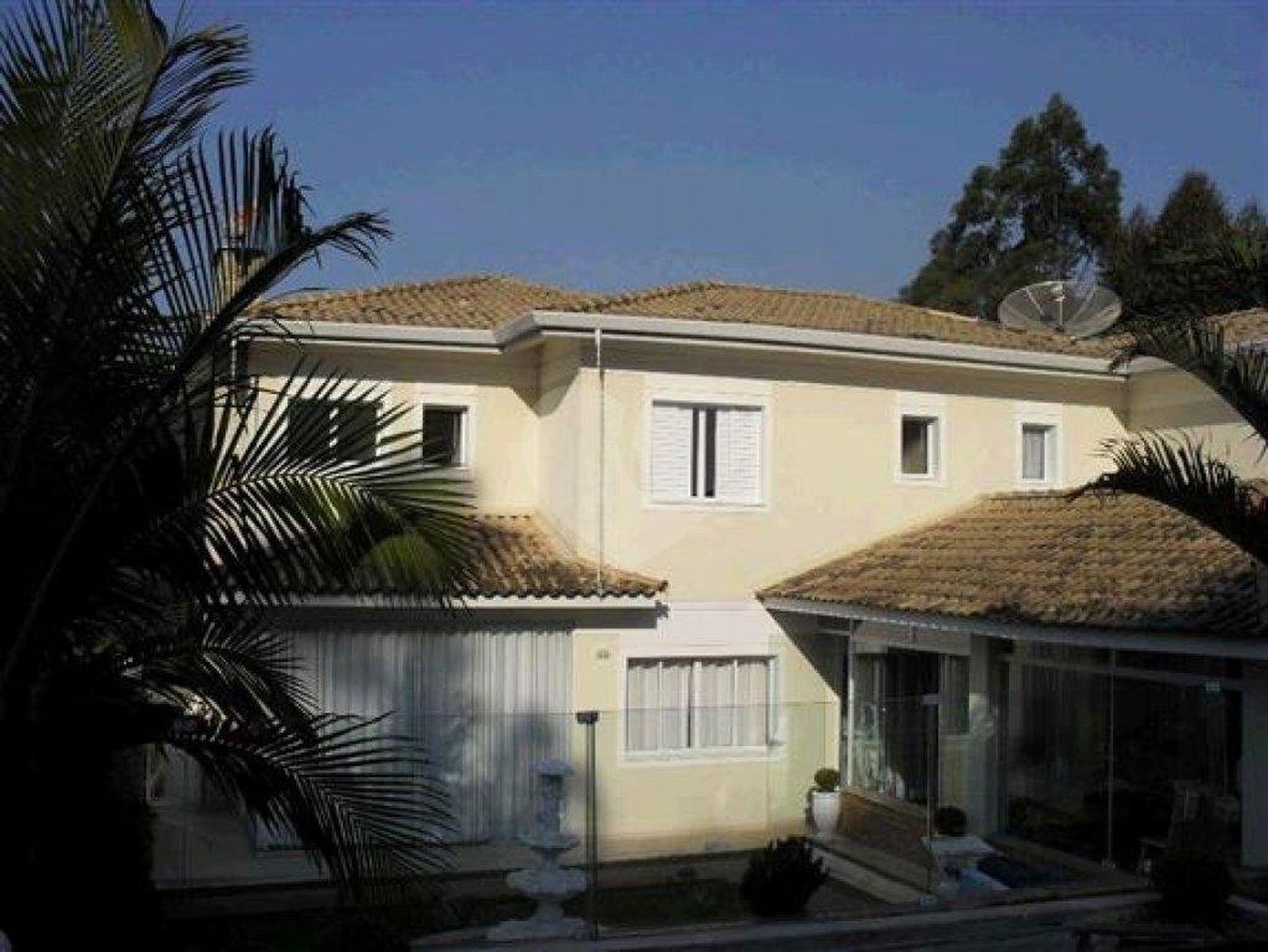 Casa à venda com 3 suítes em Serra da Cantareira, Mairiporã, SP