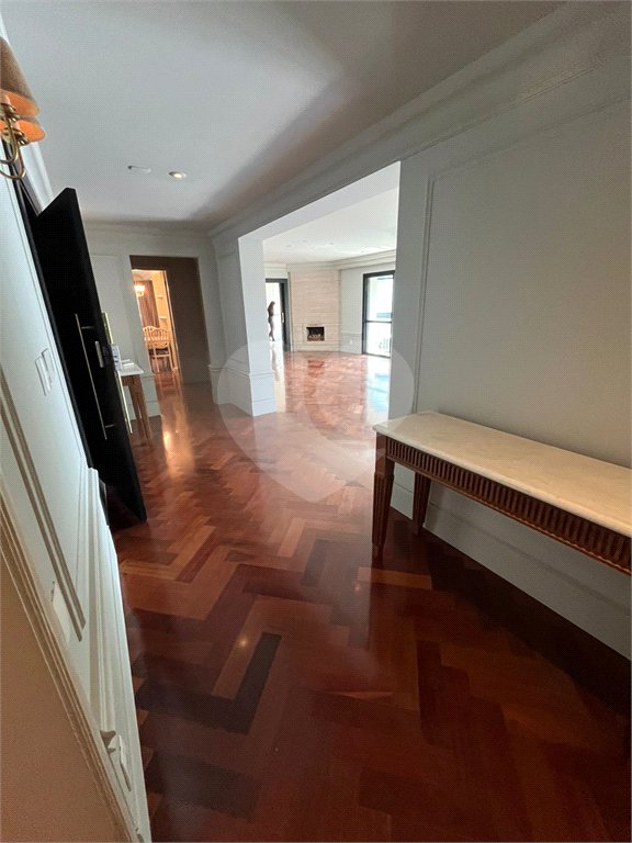 Apartamento para alugar com 4 suítes em Jardim Morumbi, São Paulo, SP