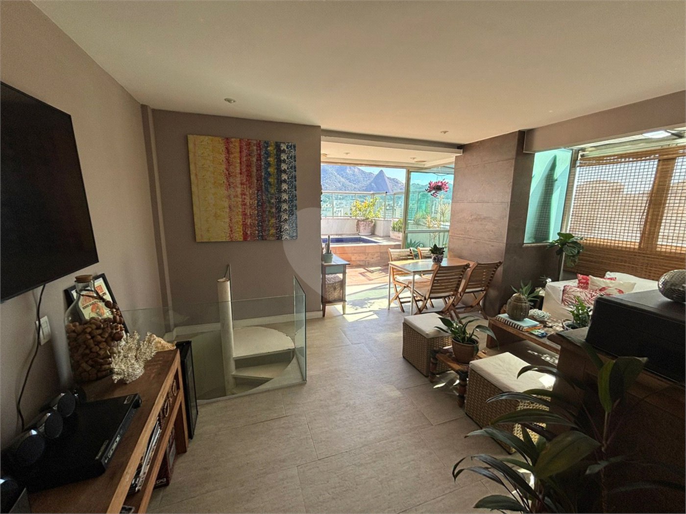 Cobertura à venda com 3 quartos, sendo 2 suítes,  em Vila Isabel, Rio de Janeiro, RJ