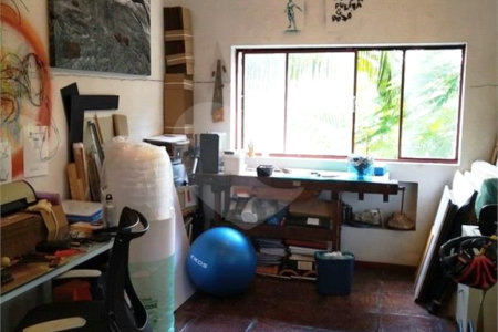Casa à venda com 3 quartos, sendo 1 suíte, em Sumaré, São Paulo, SP