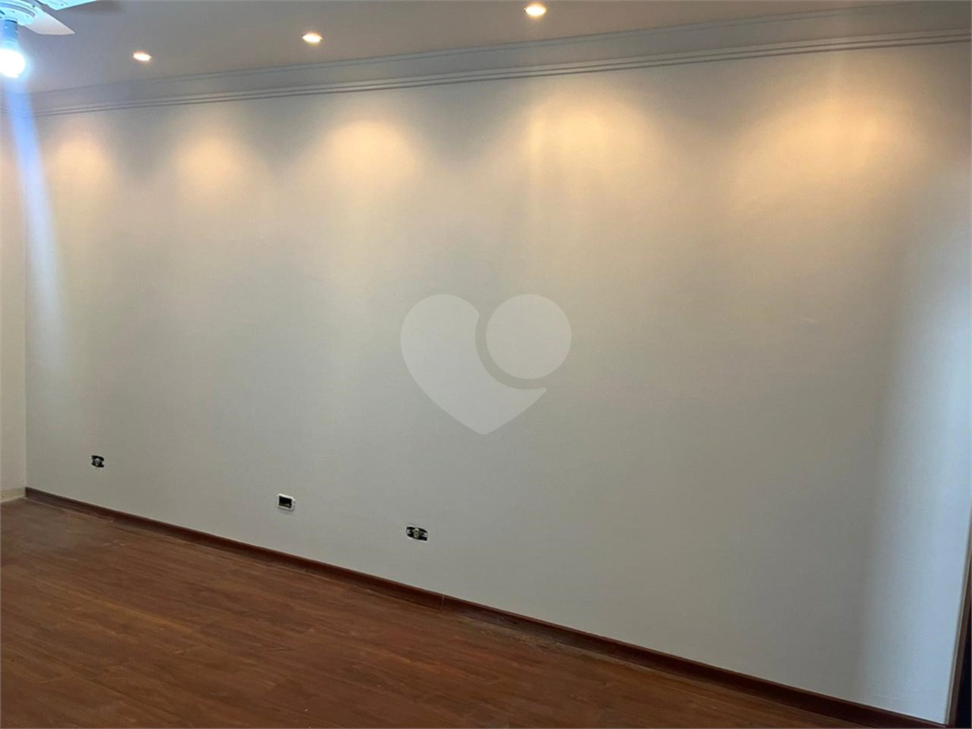 Casa à venda com 5 quartos, sendo 3 suítes,  em Jardim Bonfiglioli, São Paulo, SP