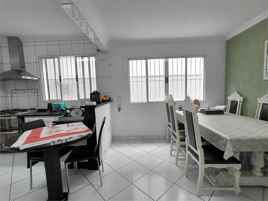 Casa à venda com 3 quartos, sendo 1 suíte, em Vila Ipojuca, São Paulo, SP