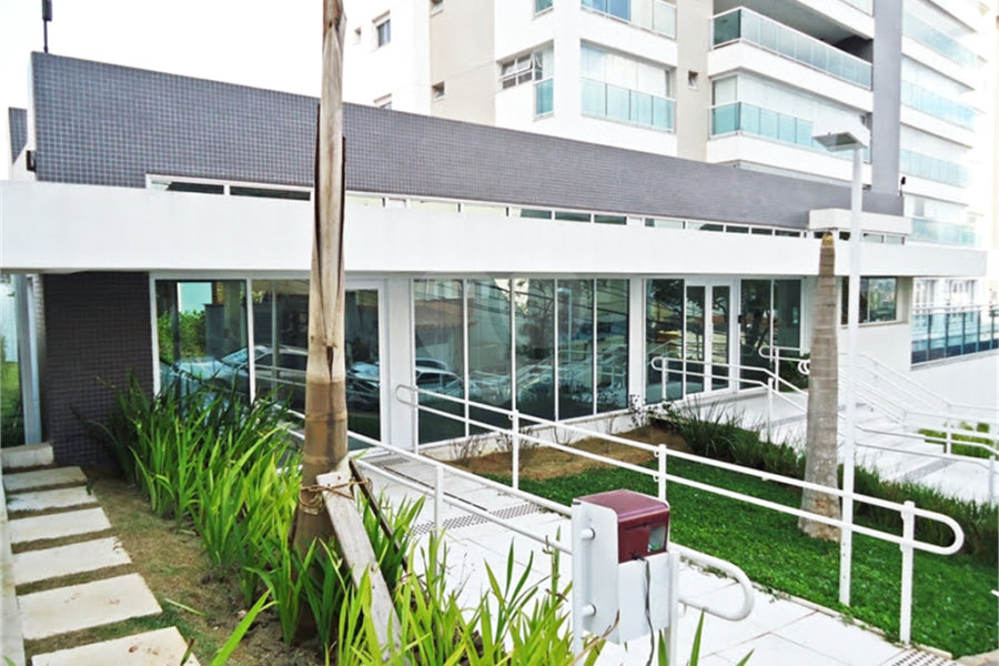 Apartamento à venda com 3 suítes em Santa Teresinha, São Paulo, SP