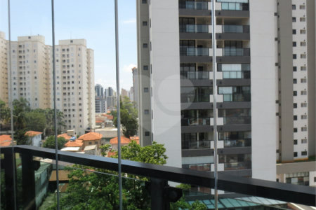 Apartamento à venda com 4 quartos, sendo 3 suítes,  em Saúde, São Paulo, SP