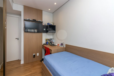 Apartamento à venda com 4 quartos, sendo 2 suítes, em Jardim Prudência, São Paulo, SP