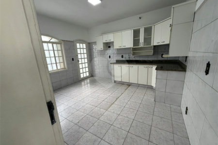 Casa à venda com 2 quartos em Jardim Itália, Itapetininga, SP