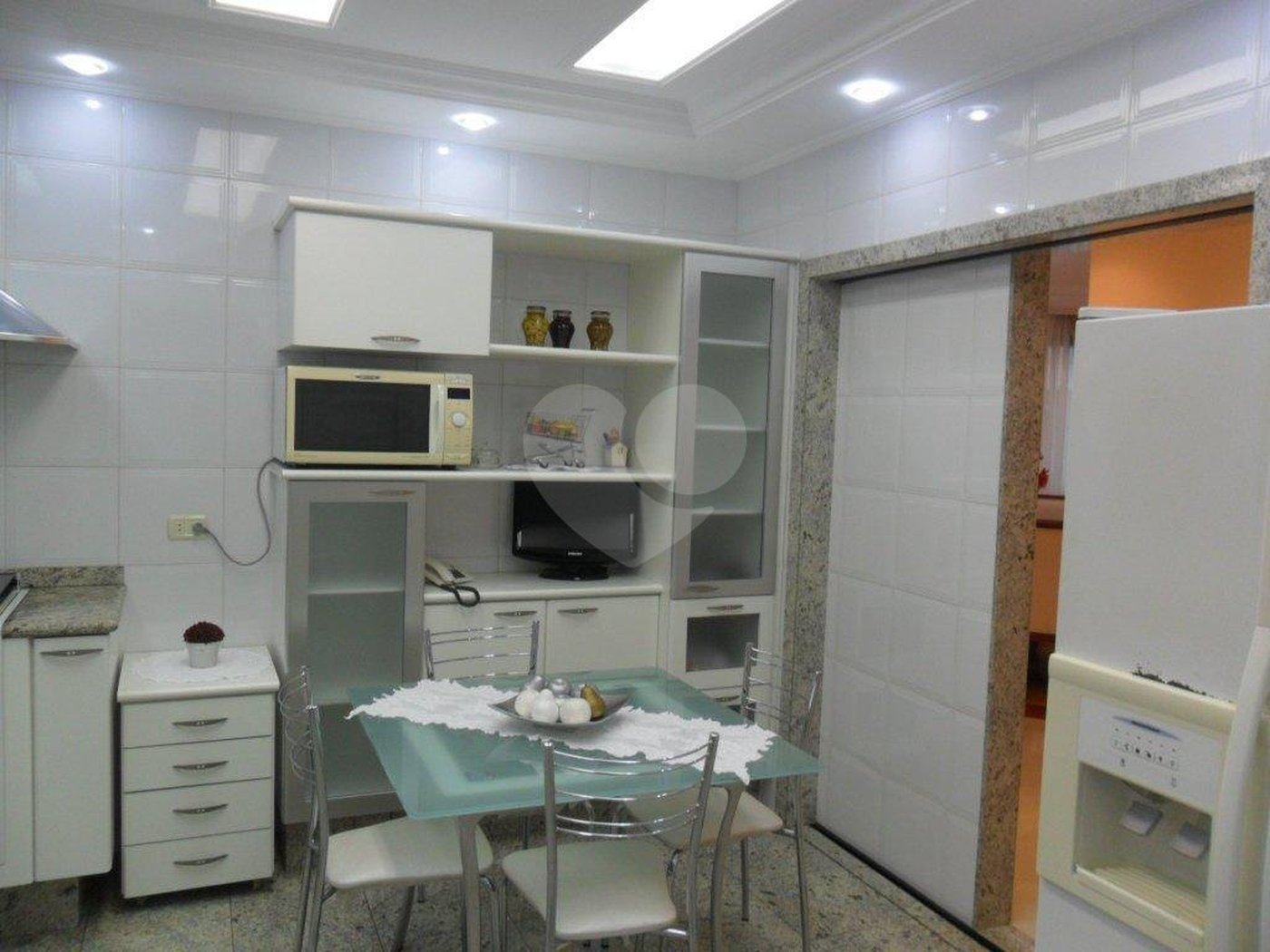Sobrado de alto padrão com piscina e sauna no Jardim França
