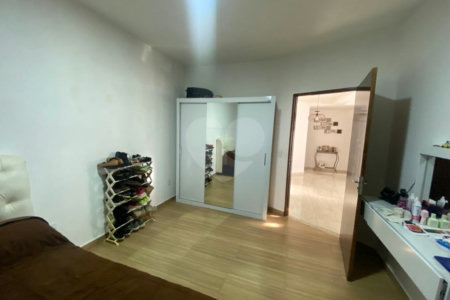 Excelente casa toda reformada e com otimo acabamento com churrasqueira e piscina