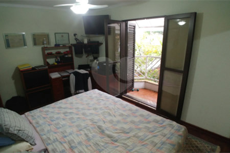 Sobrado à venda com 3 quartos, sendo 1 suíte, em Santana, São Paulo, SP
