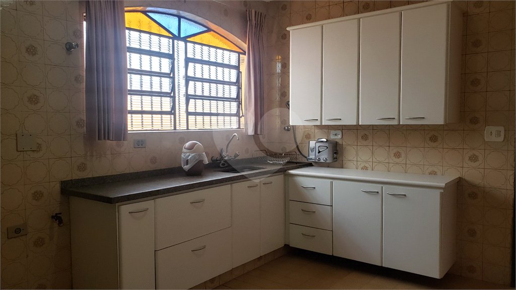Casa Térrea à venda com 3 quartos, sendo 1 suíte,  em Campo Grande, São Paulo, SP