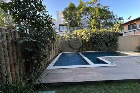 Duplex à venda com 3 suítes no Centro / Arraial D'ajuda, Porto Seguro, BA