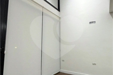 Casa à venda com 2 suítes no condomínio Gran Loft, Cotia - SP