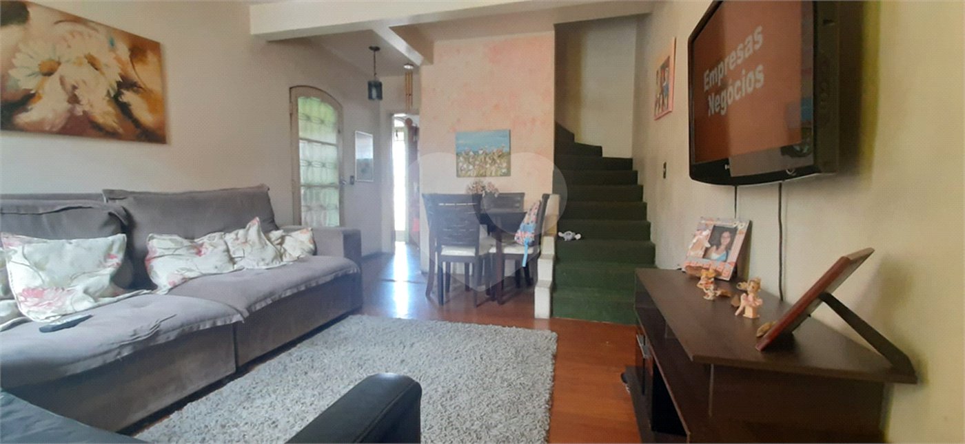 Sobrado à venda com 2 quartos em Tremembé, São Paulo, SP
