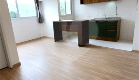 Apartamento à venda com 3 quartos, sendo 1 suíte,  em Parque Santana, Mogi das Cruzes, SP