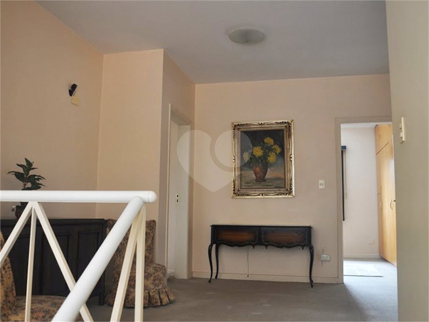 Sobrado à venda com 4 quartos, sendo 2 suítes,  em Alto da Boa Vista, São Paulo, SP