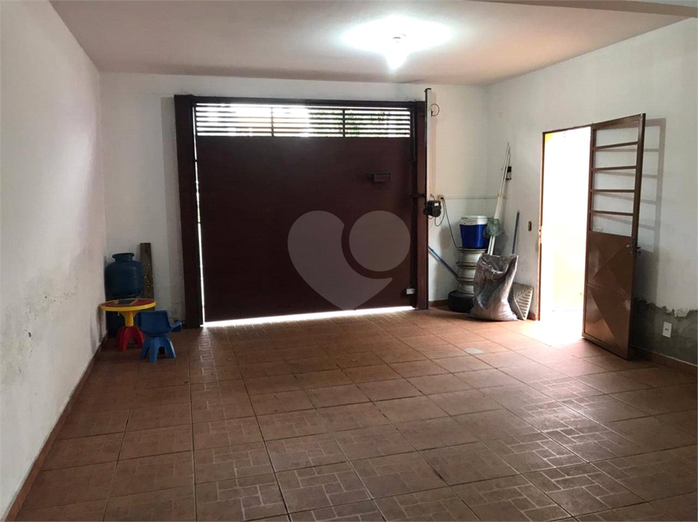 Casa à venda com 3 quartos, sendo 1 suíte, em Cidade Kemel, Poá, SP