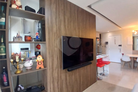 Apartamento à venda com 2 quartos, sendo 1 suíte,  em Bairro do Cambará, São Roque, SP