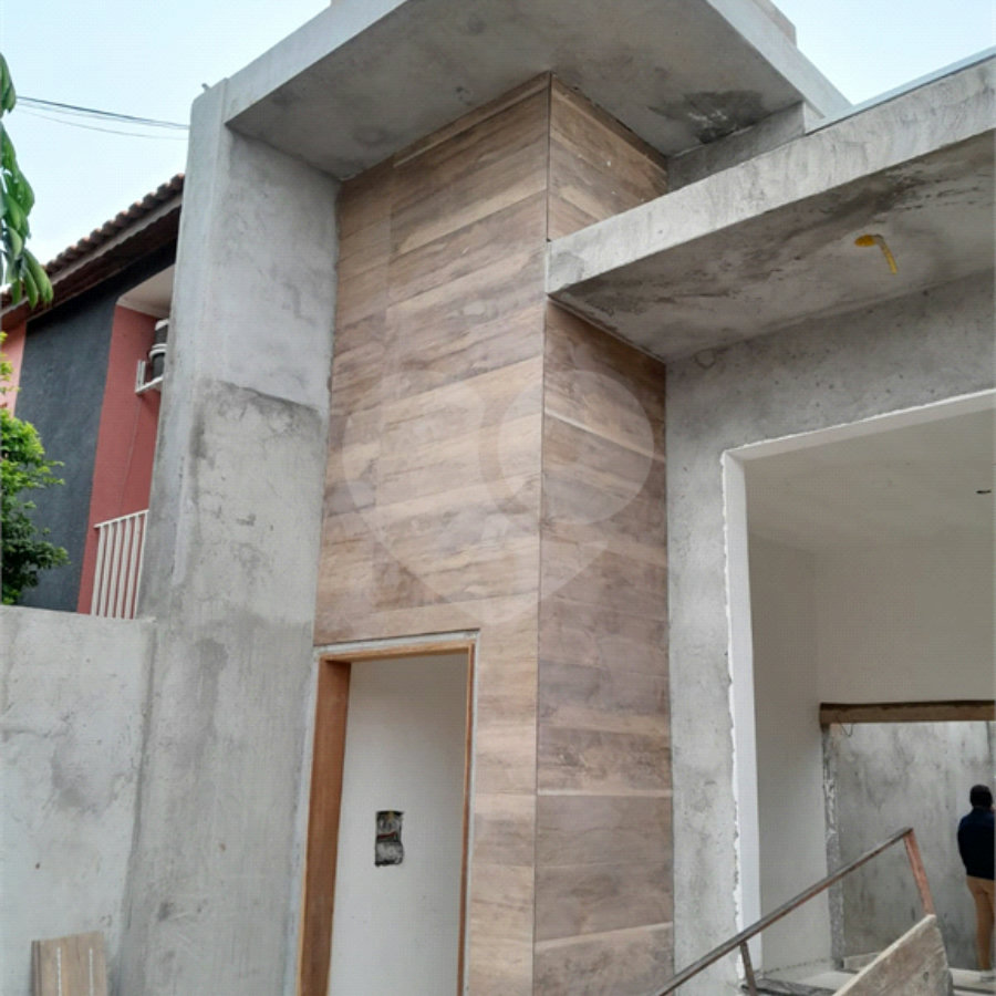 Casa à venda com 2 quartos, sendo 1 suíte, em Nova Cerejeira, Atibaia, SP