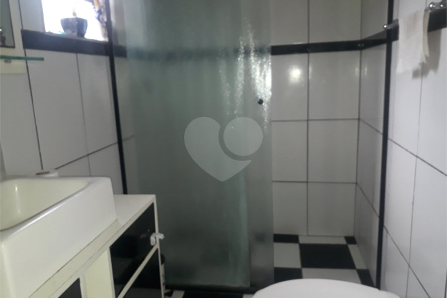 Sobrado à venda com 2 quartos em Tremembé, São Paulo, SP