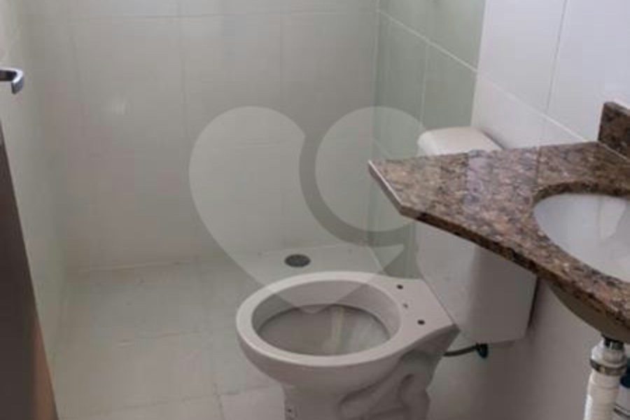 Sobrado à venda com 2 suítes em Vila Sônia, São Paulo, SP