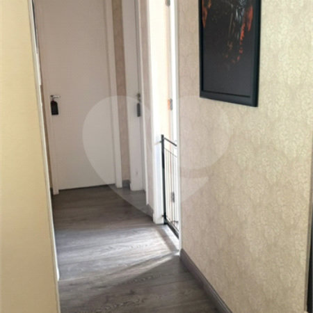 Apartamento à venda com 3 quartos, sendo 1 suíte, em Conjunto Residencial Irai, Suzano, SP