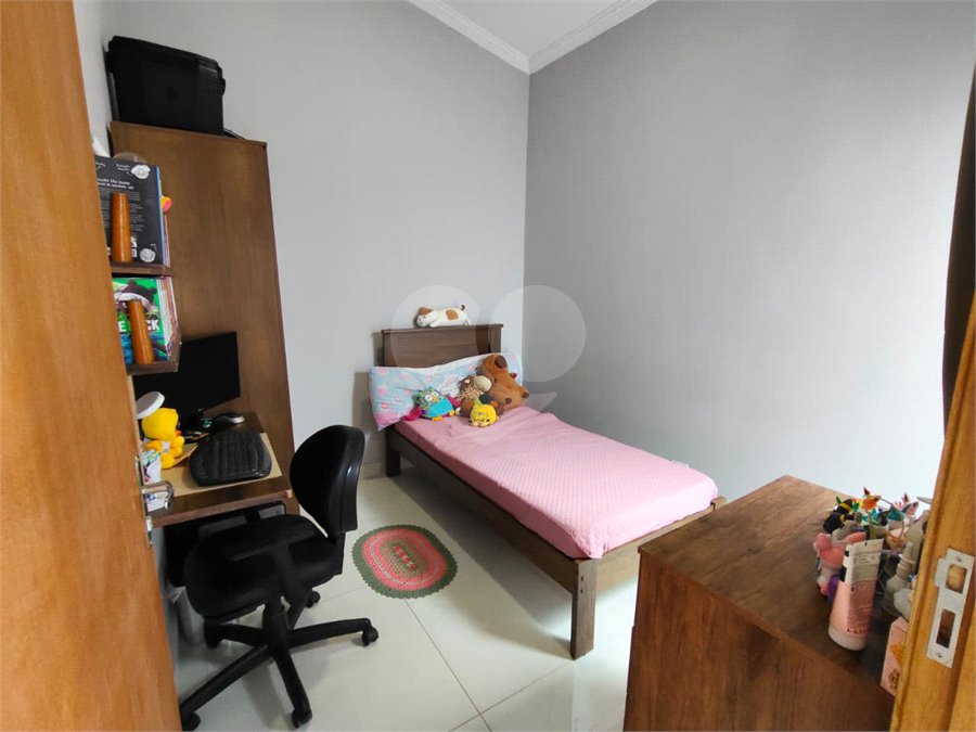 Casa à venda com 3 quartos no condomínio Residencial Lago dos Ipês, Itapetininga - SP