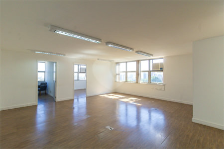 Sala à venda em Bela Vista, São Paulo, SP