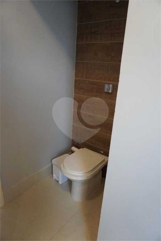 Casa à venda com 4 suítes no condomínio Fazenda Palmeiras Imperiais, Salto - SP